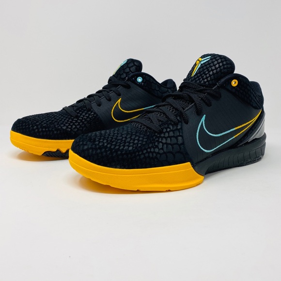 kobe 4 retro